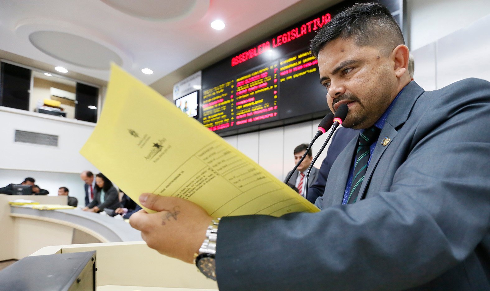 ALE aprova projeto que prevê obrigatoriedade do registro do tipo sanguíneo em uniformes escolares