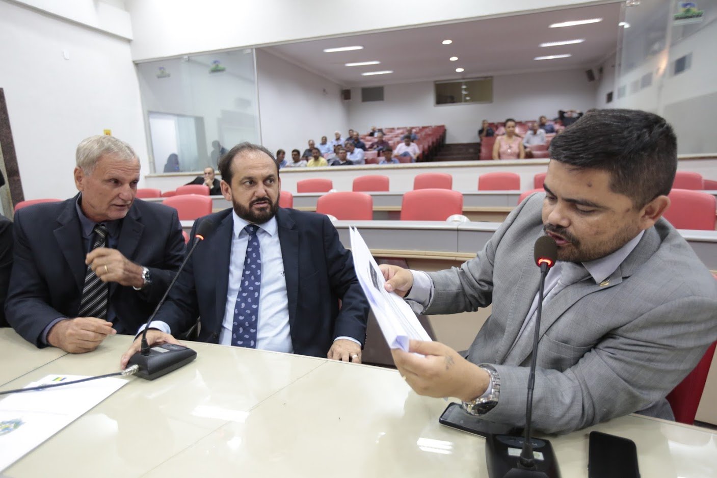 USINAS DO MADEIRA – Jesuino convida colegas de parlamento a percorrerem áreas devastadas; vídeo