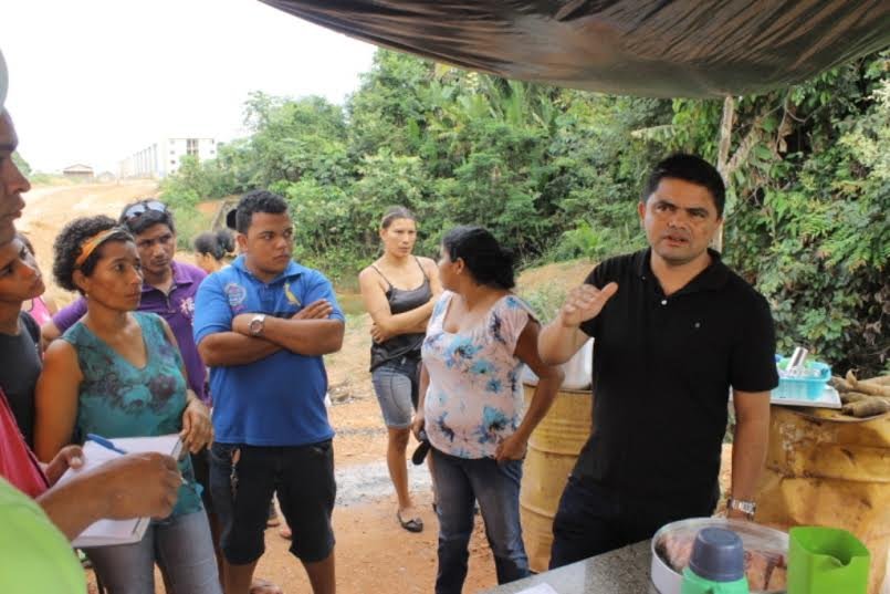 Deputado Jesuíno Boabaid intercede por entrega de residências populares à comunidade de Porto Velho
