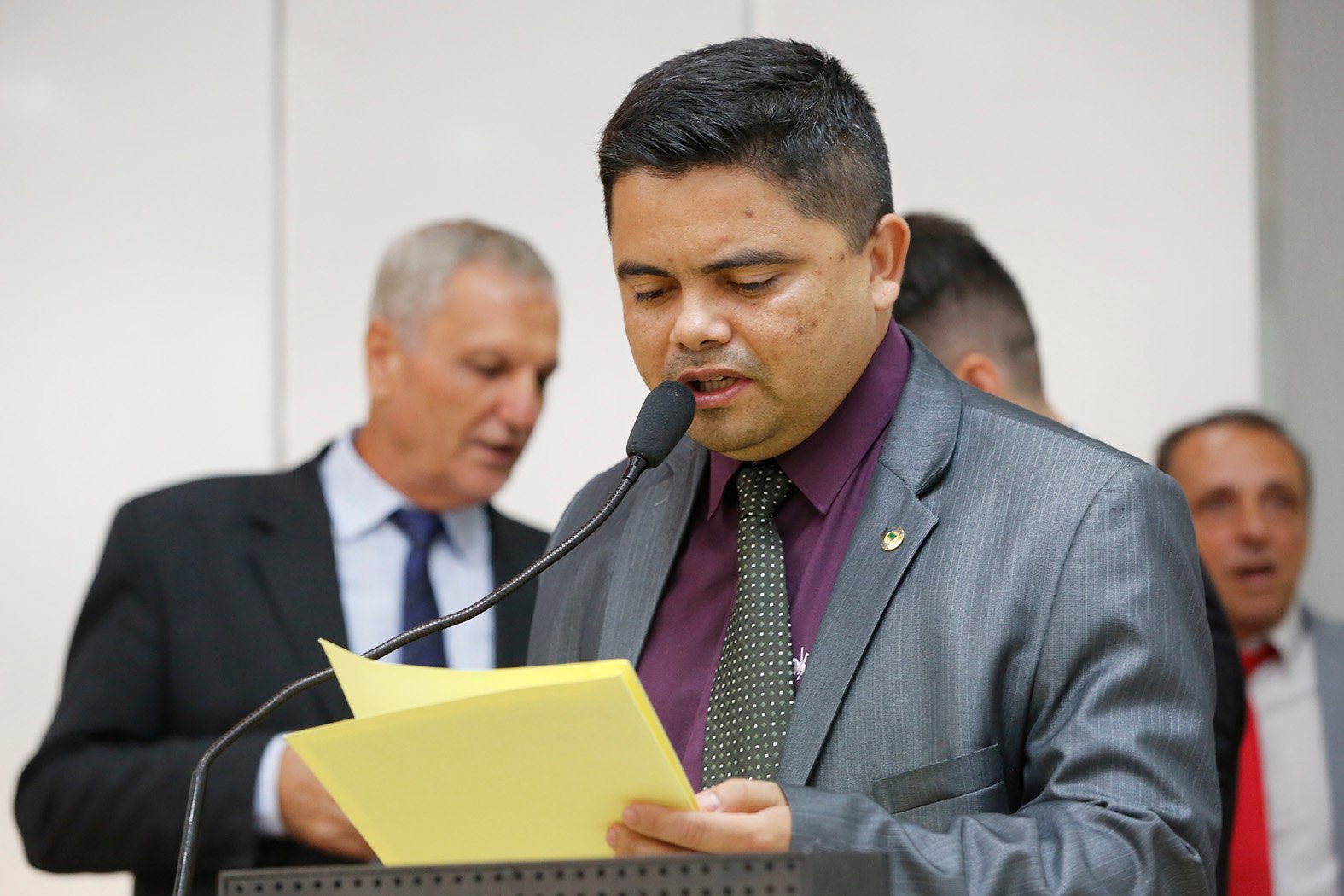 APROVADO: Projeto de Lei de autoria do deputado Jesuíno Boabaid garante a permanência de Odontólogos em UTI’S