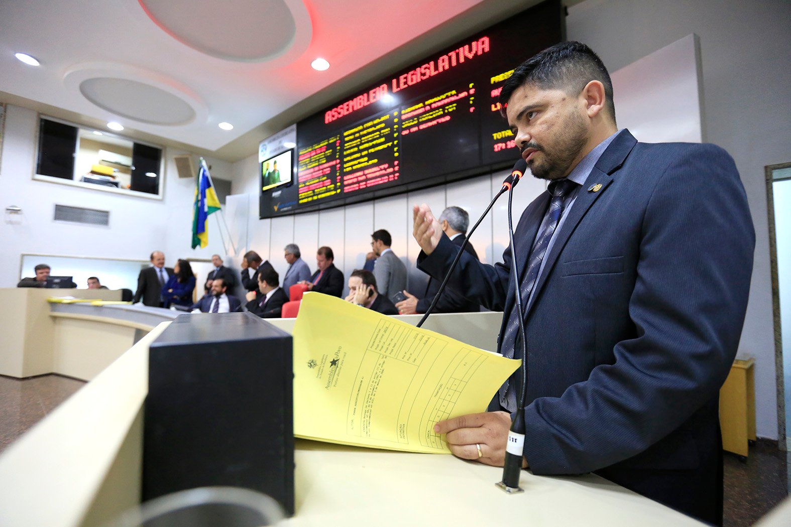 Deputado Jesuíno tem aprovado projeto que revoga Lei Complementar que criou APA