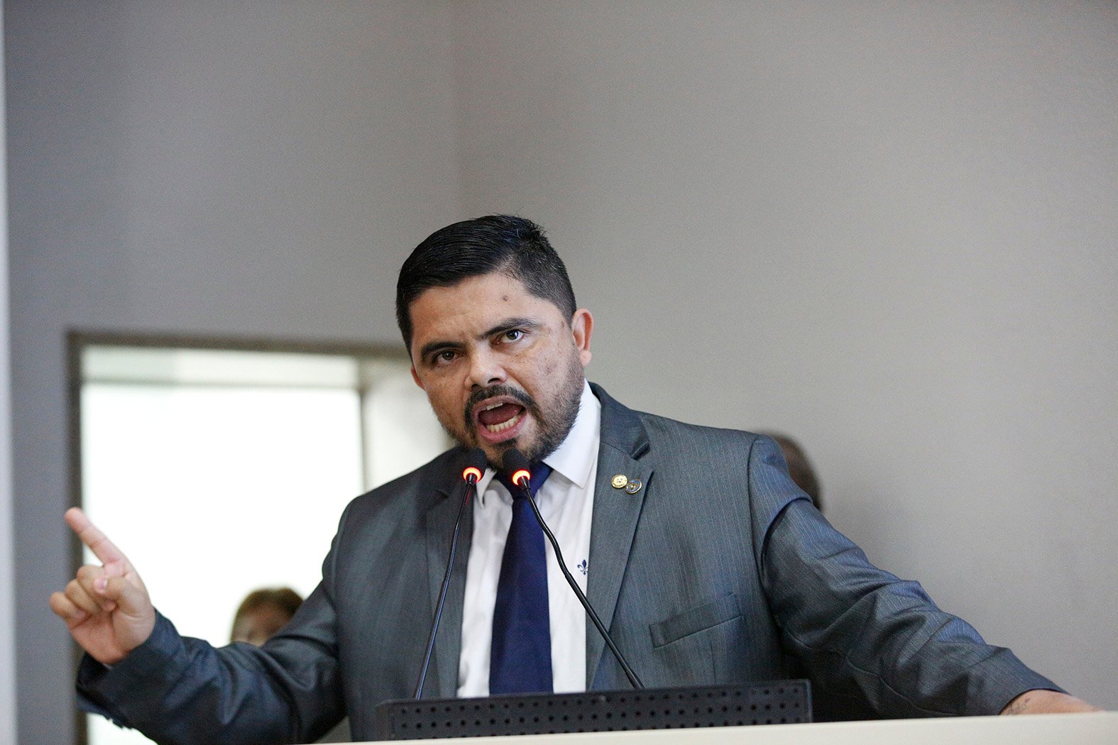 Jesuíno Boabaid explica os motivos de ser contrário ao projeto de elevação do lago da usina