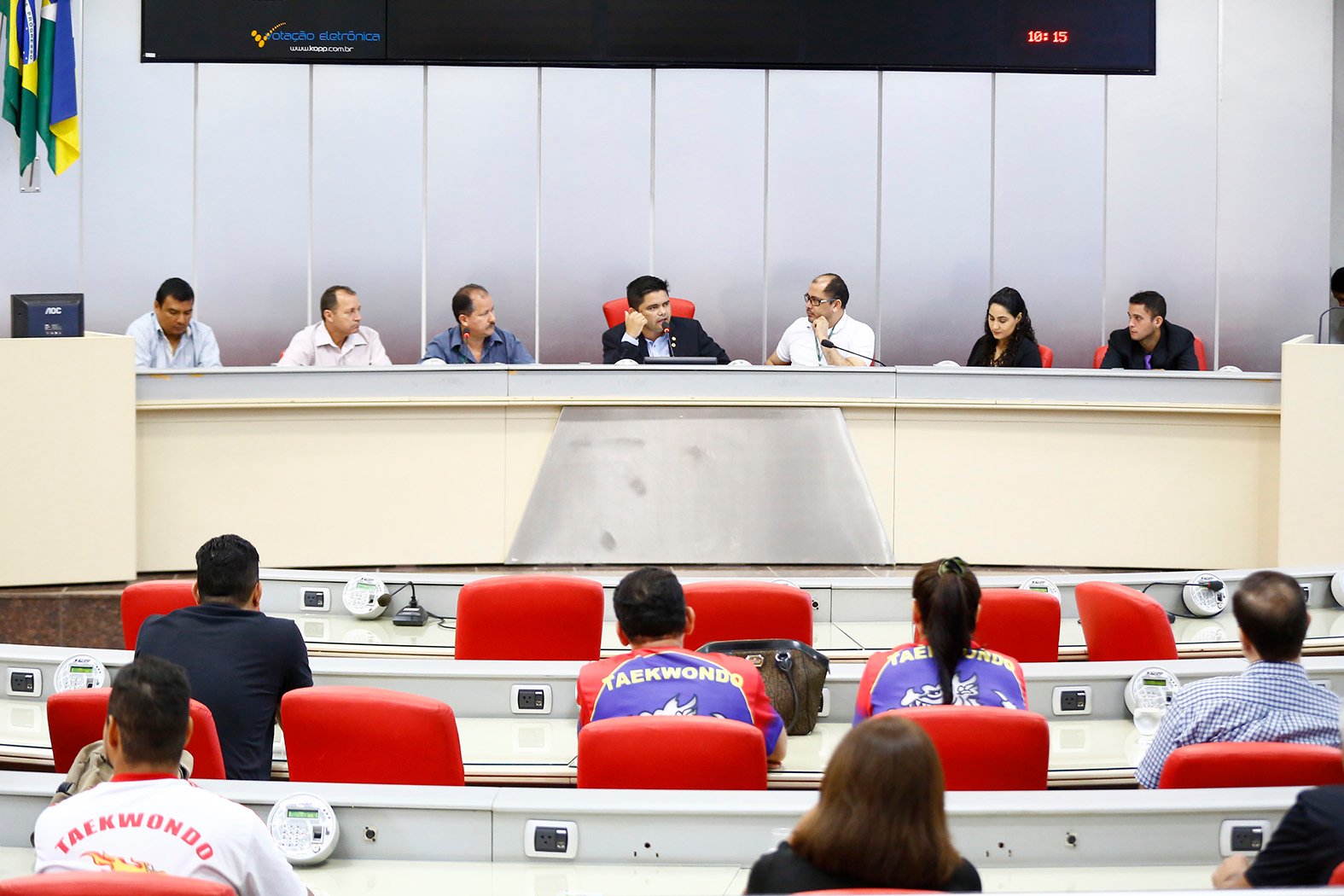 Jesuíno Boabaid preside audiência pública para discutir a importância do taekwondo nas escolas do Estado