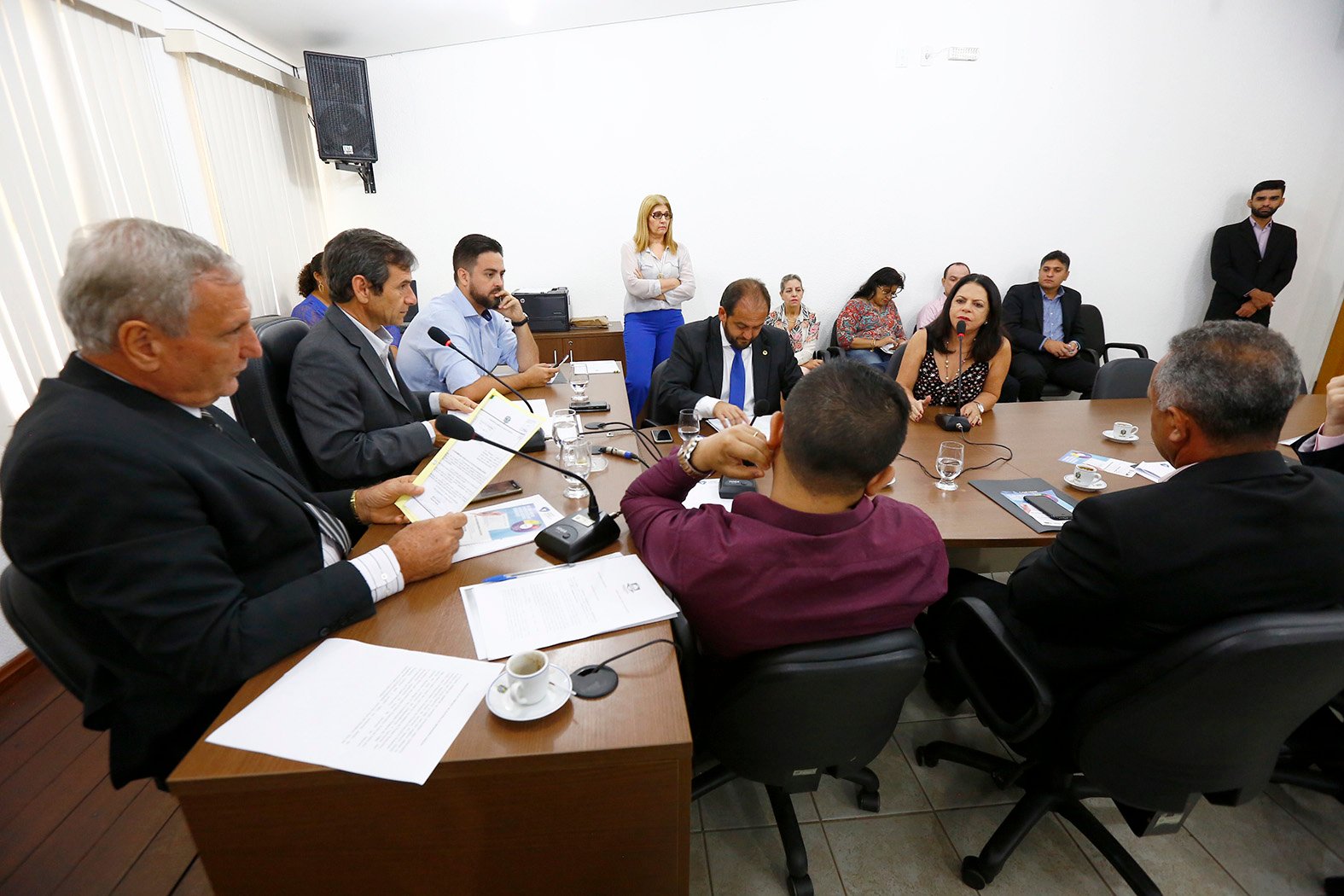 Comissão de Constituição e Justiça recebe representante de cartórios