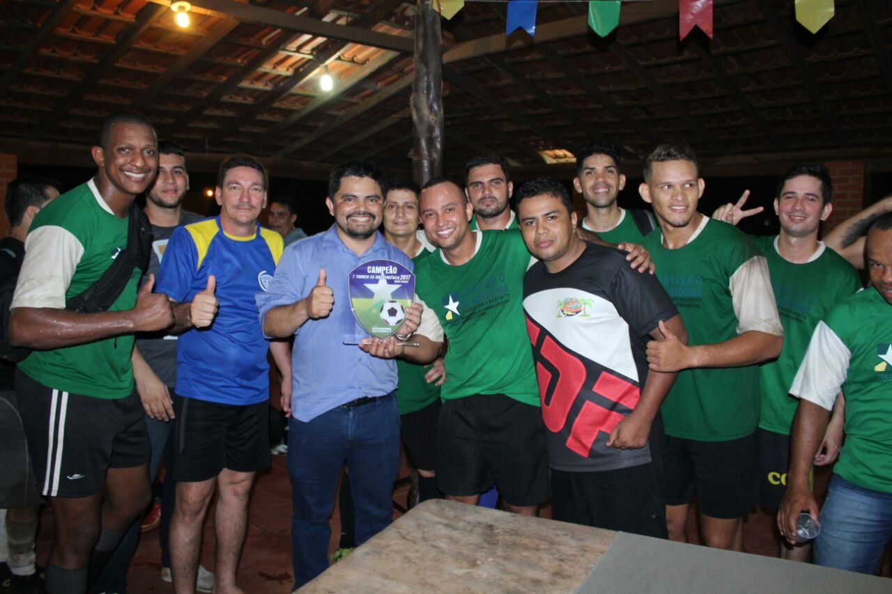 Deputado Jesuíno Boabaid e vereadora Ada Dantas apoiam torneio de futebol entre cursos da PM-RO