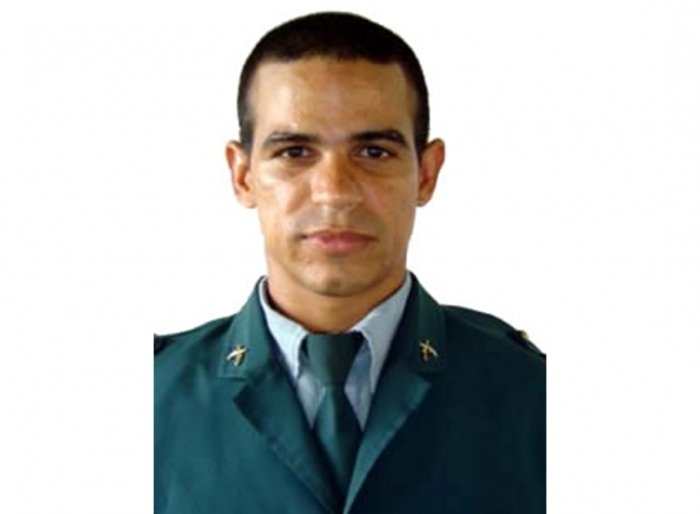 DEPUTADO JESUINO LAMENTA MORTE DO ALUNO A SARGENTO PM JOÃO PAULO