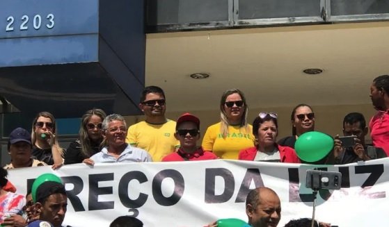 BANDEIRA VERMELHA – Associação protocola Ação Civil Pública contra Energisa na Justiça Federal