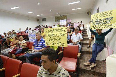 Assembleia debate situação dos atingidos pelas enchentes