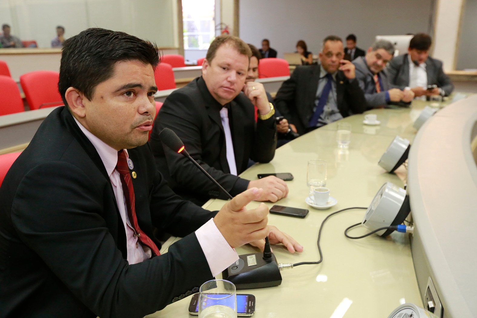 Jesuíno requer informações sobre gastos do sistema de monitoramento