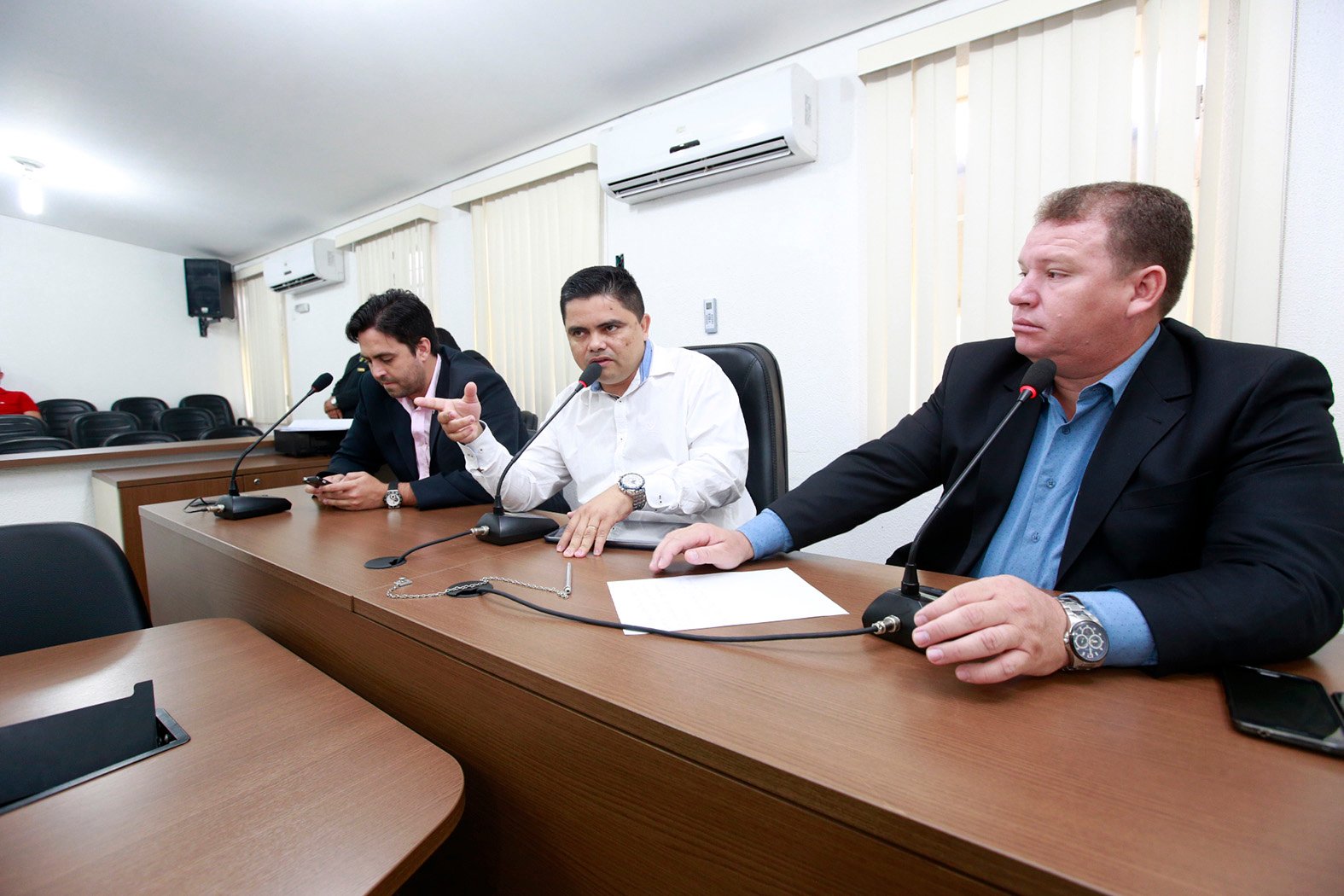 Comissão de Segurança negocia benfeitorias na estrada da Penal