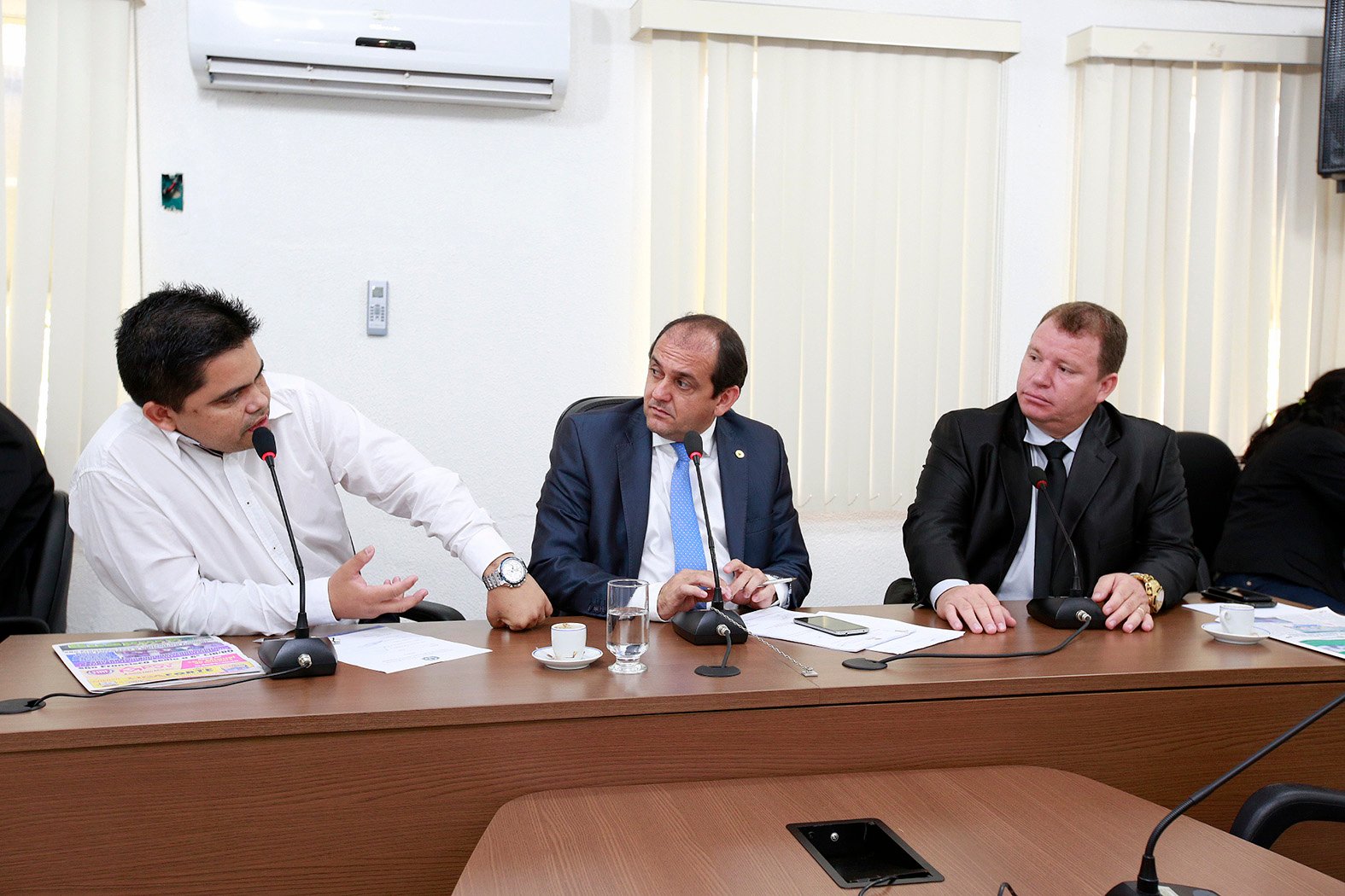 Jesuíno pede esclarecimentos sobre regularização fundiária