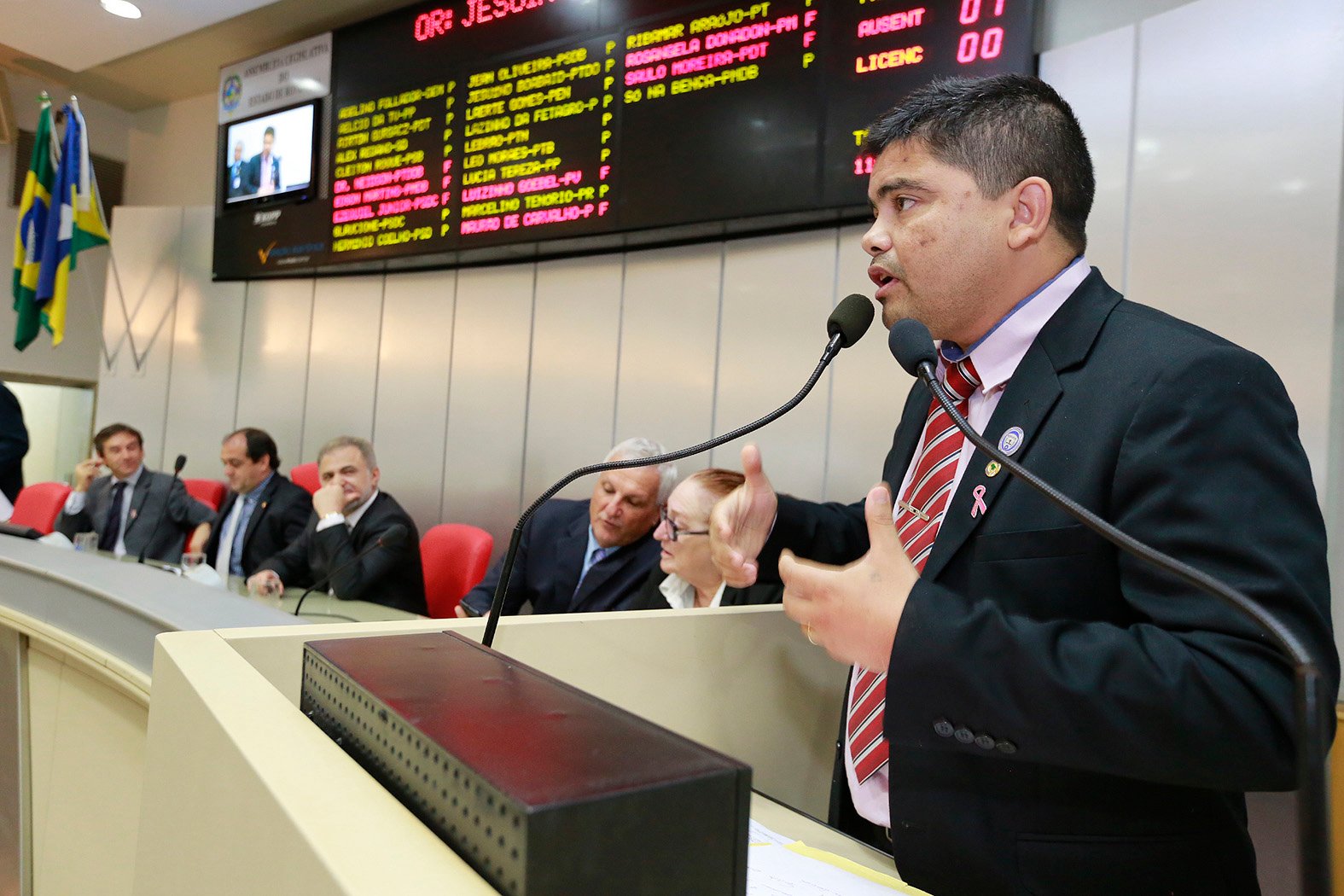 Jesuíno Boabaid pede explicações sobre autorização de crédito suplementar