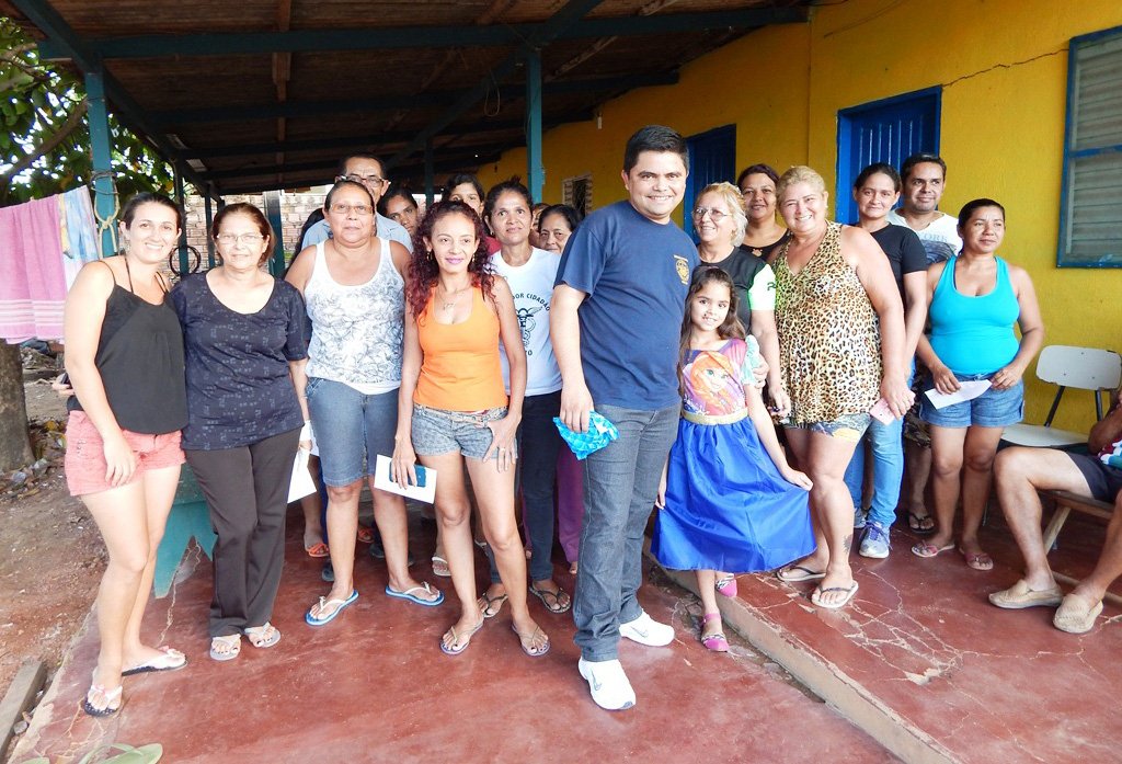 Jesuíno pede audiência para famílias em situação de risco