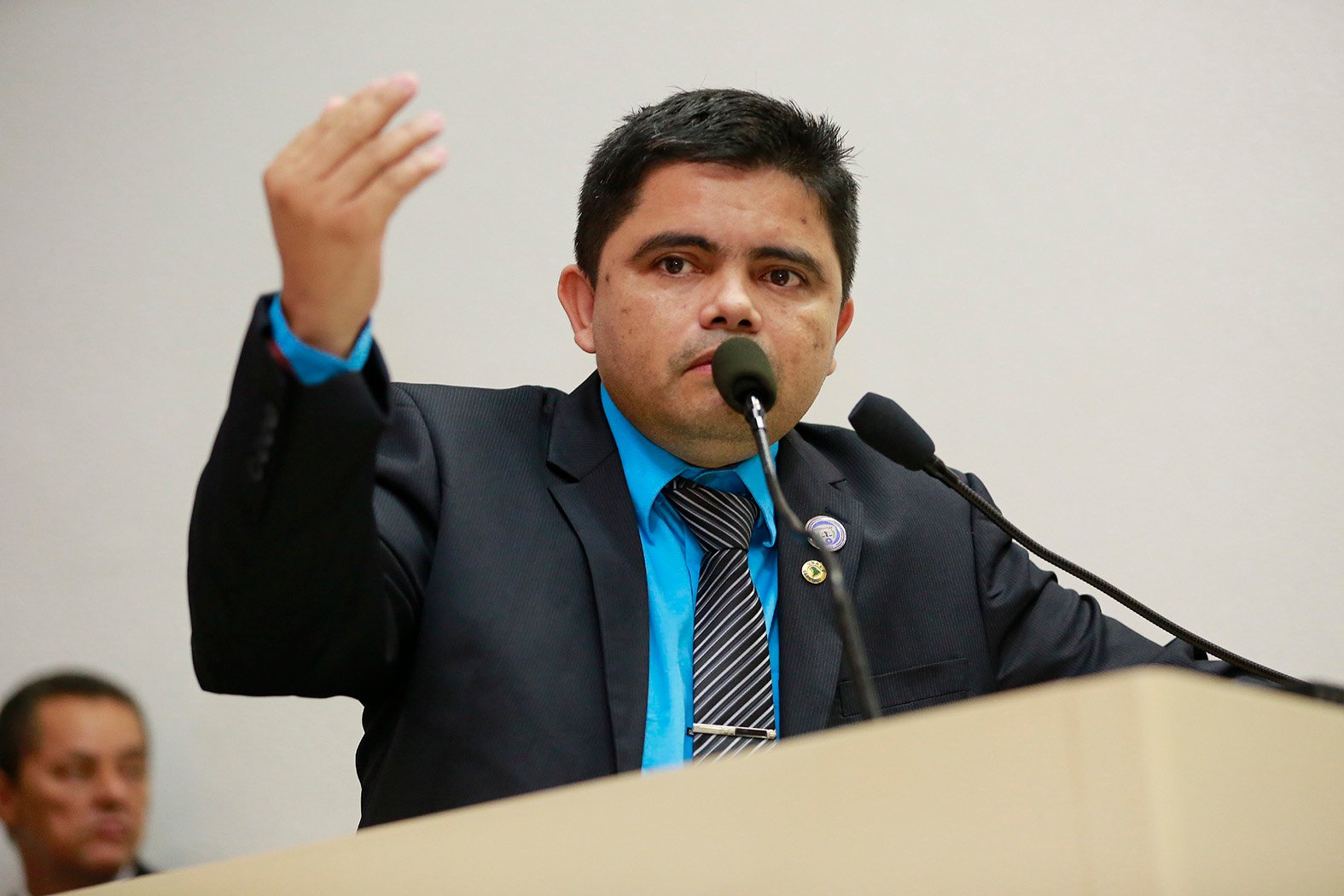 Jesuíno Boabaid pede asfaltamento e reforma de escolas públicas em Porto Velho