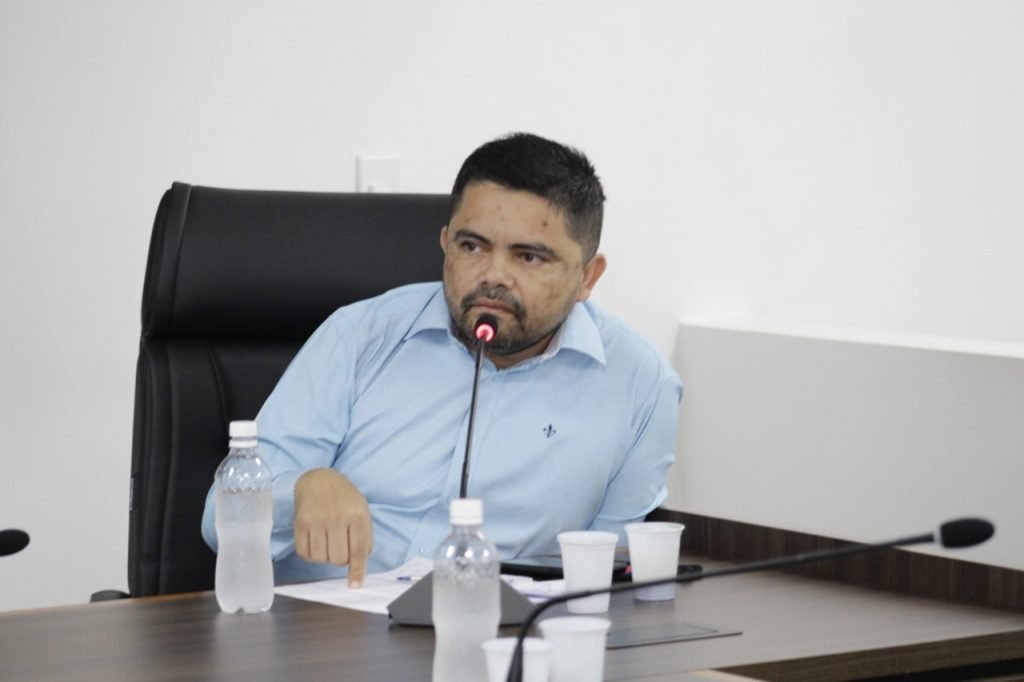 Jesuino Boabaid participa de audiência na ALE/RO para tratar de lei do transporte intermunicipal gratuito dos agentes de Segurança Pública Jesuino Boabaid participa de audiência na ALE/RO para tratar de lei do transporte intermunicipal gratuito dos agentes de Segurança Pública