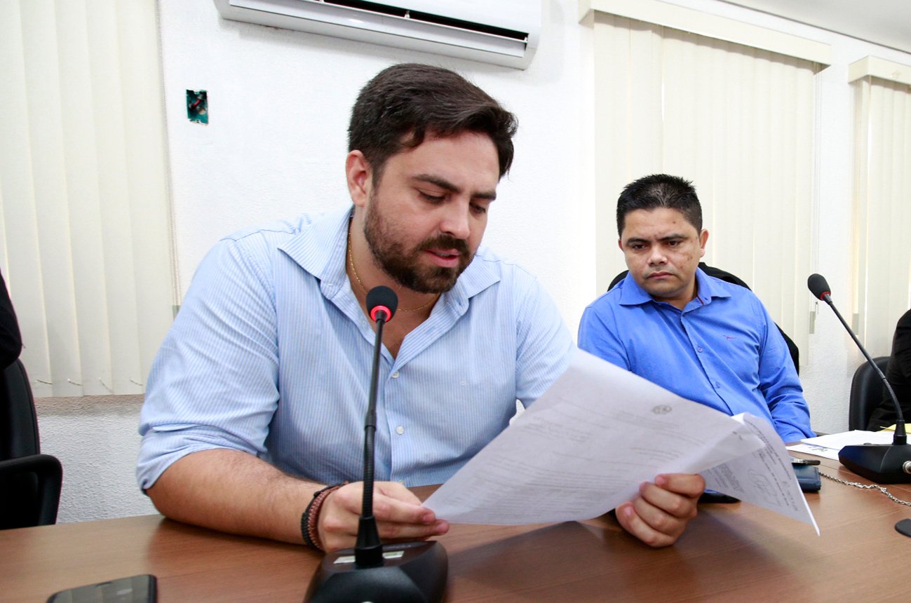 Deputados modificam regras para concessão de Medalha do Mérito Legislativo