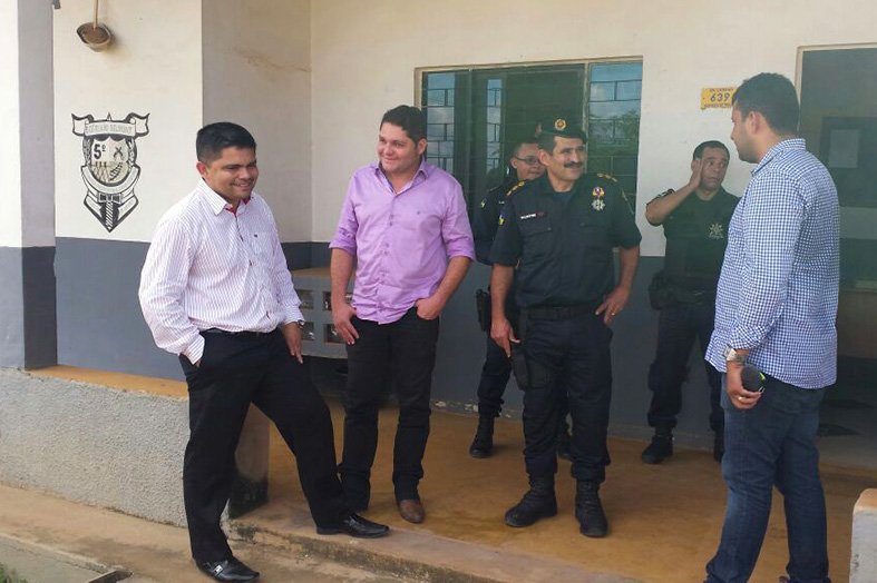 Jesuíno Boabaid inspeciona instalações da PM no distrito de Triunfo