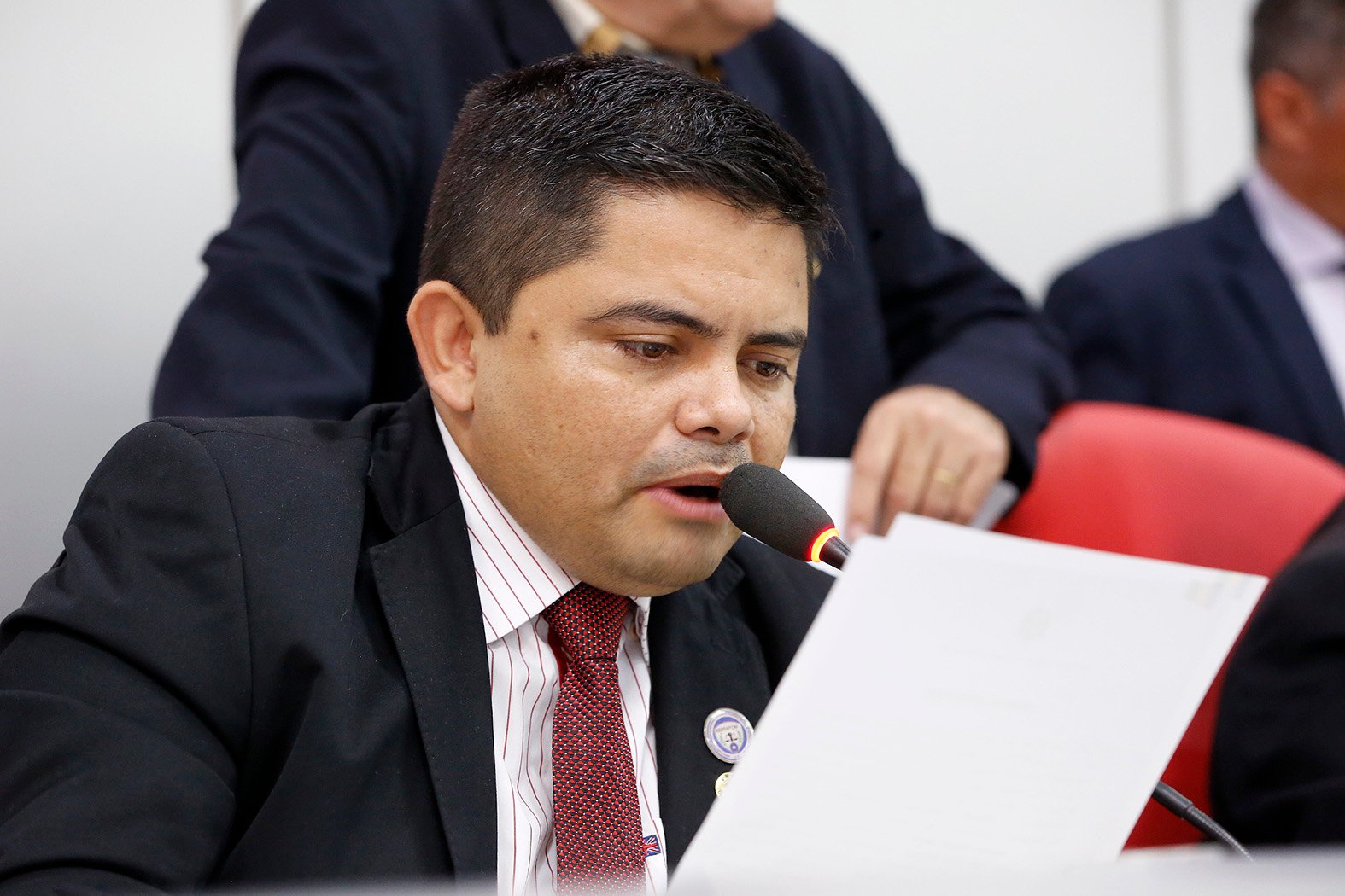 Boabaid pede alteração de regimento interno da Assembleia