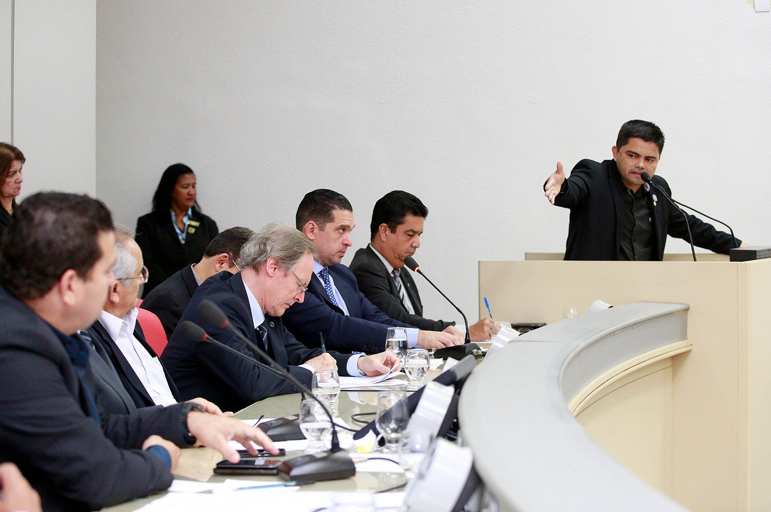 Deputado Jesuíno participa de audiência pública sobre apagões em Rondônia