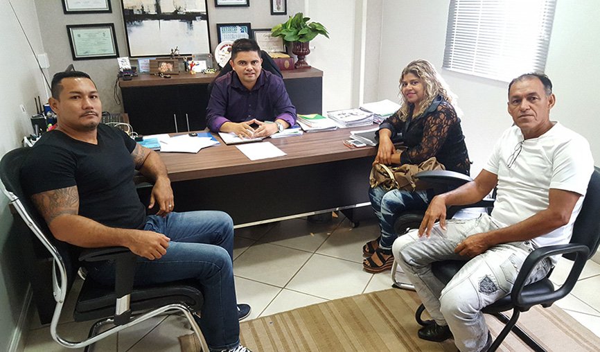 Deputado Jesuíno buscará iluminação para moradores da Vila São João