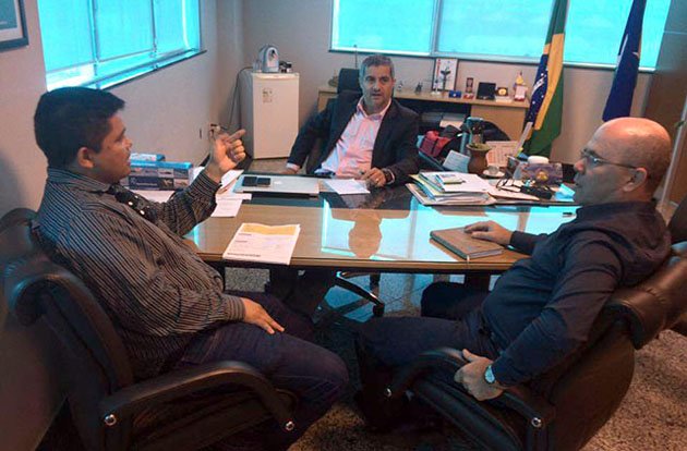 Deputado Jesuíno discute Segurança Pública com secretário