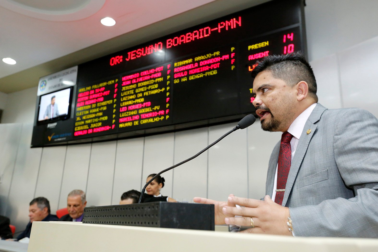 Jesuíno Boabaid repudia posicionamento do Sintero quanto à militarização das escolas públicas