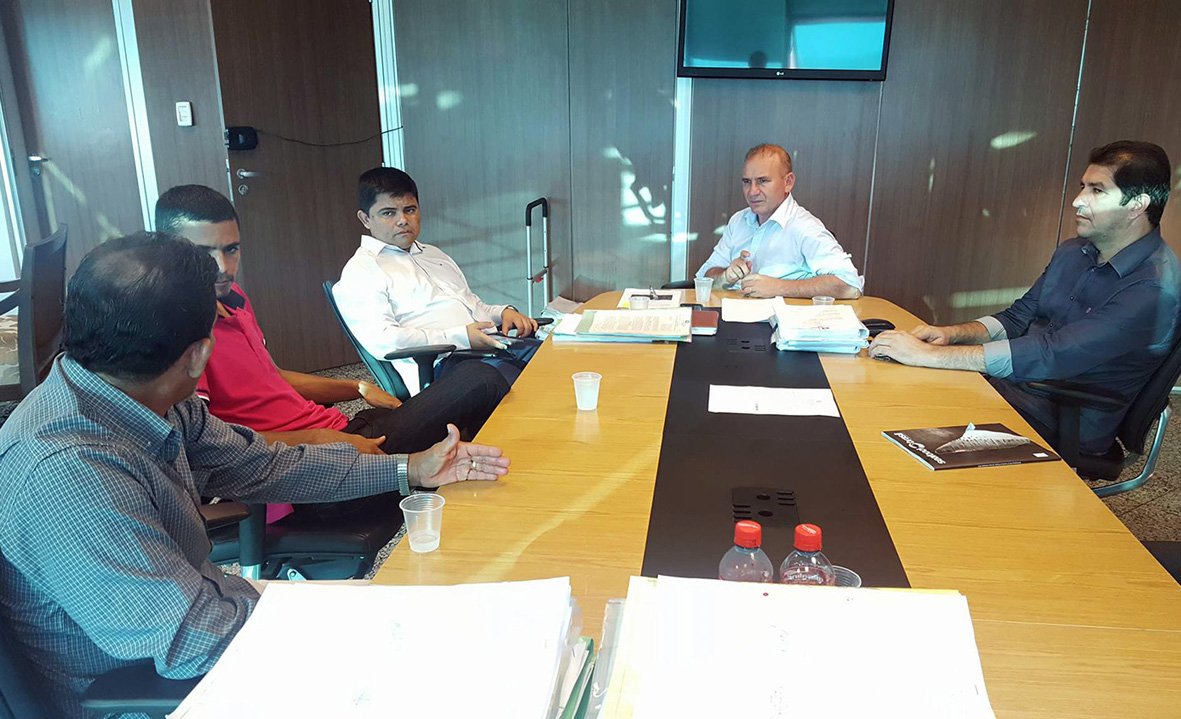 Deputado Jesuíno consegue asfalto para Estrada do Belmont