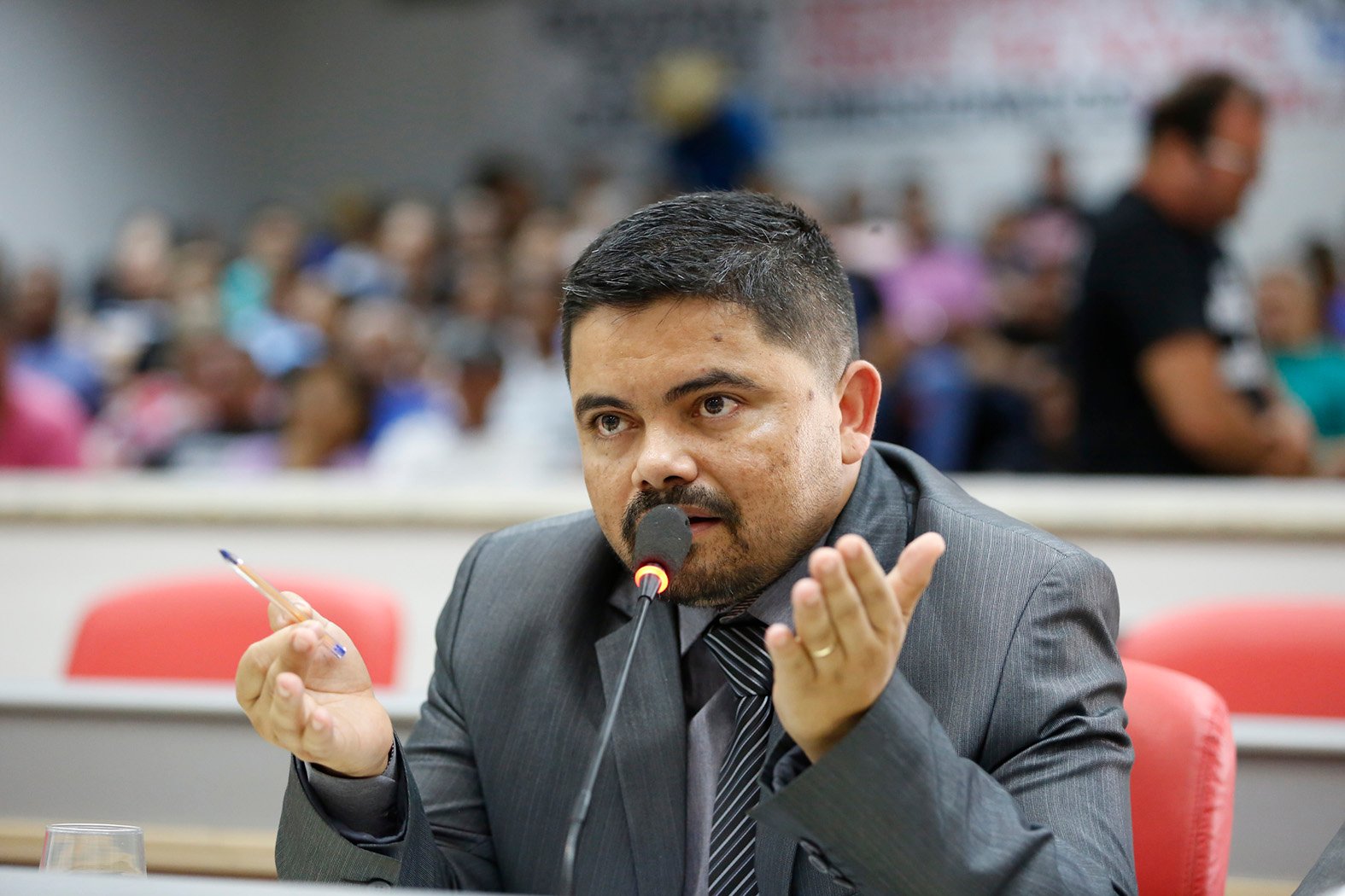 Deputado Jesuíno destina quase R$ 1 milhão em emendas e garante cursos da PM