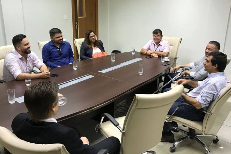 Deputado Jesuíno Boabaid conhece sistema que pode beneficiar servidores públicos de Rondônia