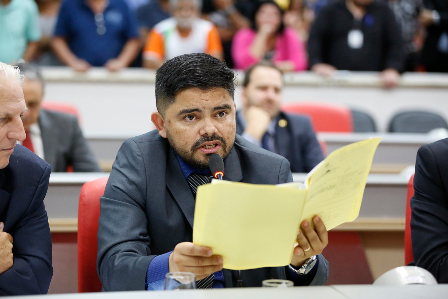 Jesuíno Boabaid requer informações sobre abertura de créditos adicionais