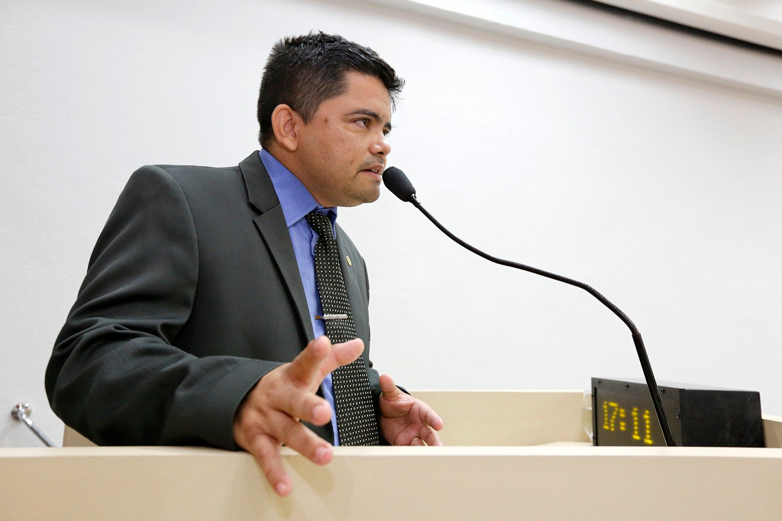 Jesuíno Boabaid indica asfaltamento em bairros da capital