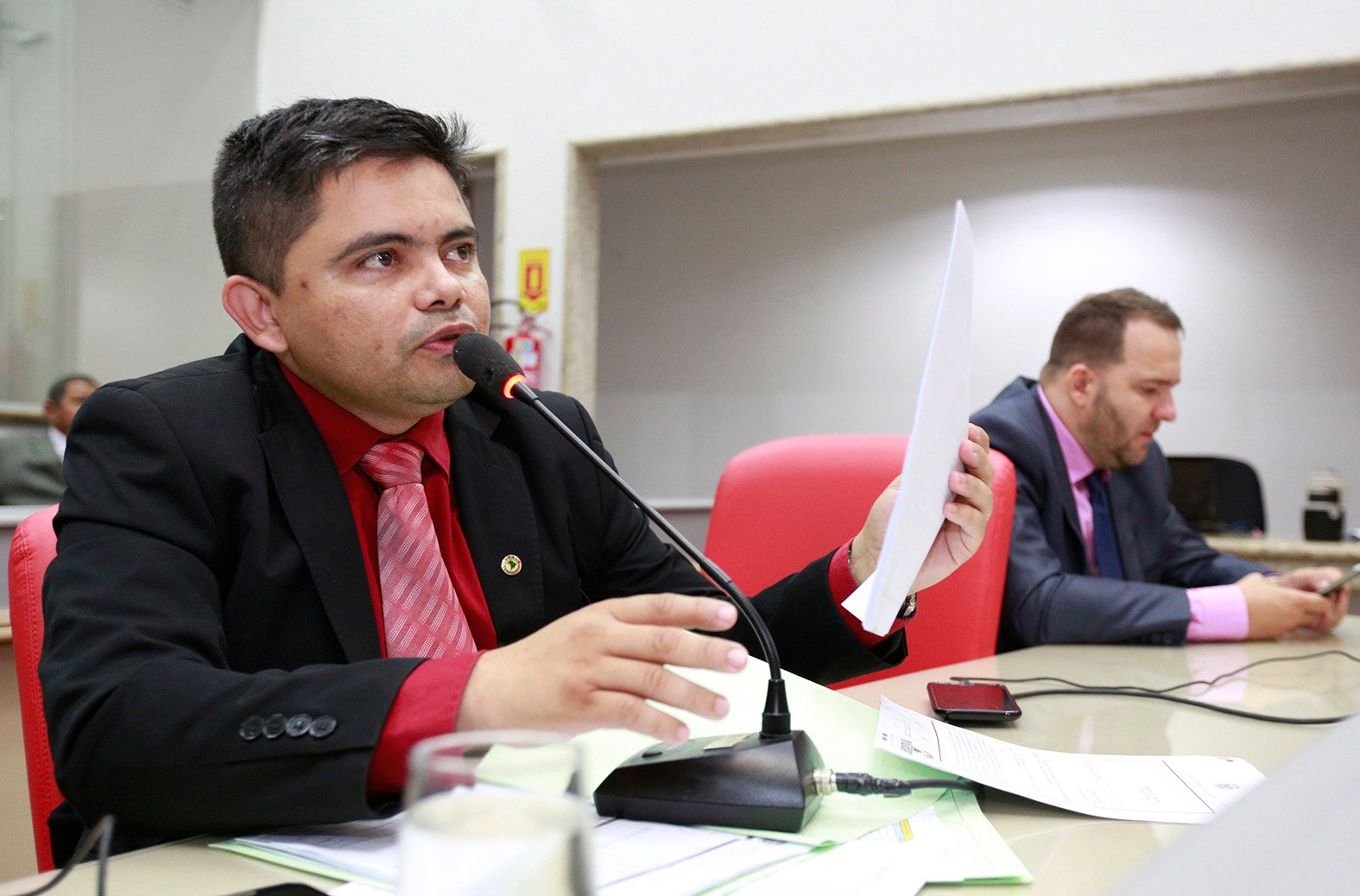 Jesuíno Boabaid requer Voto de Louvor a voluntários do Projeto Cão Terapia