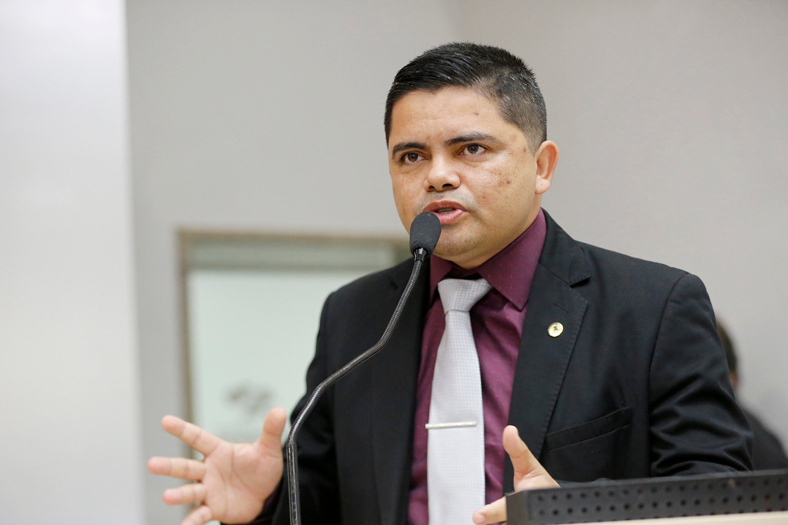 Jesuíno Boabaid disponibiliza emenda para aquisição de veículo à PM de Espigão do Oeste