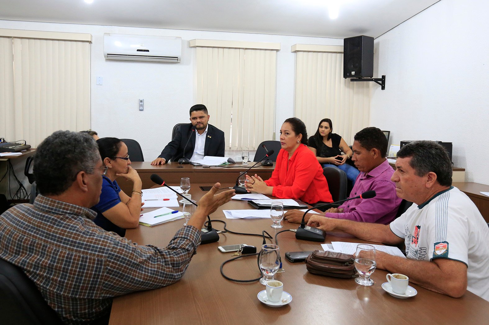 Após intervenção do deputado Jesuíno, Seduc apresenta alteração do método modular de Ensino