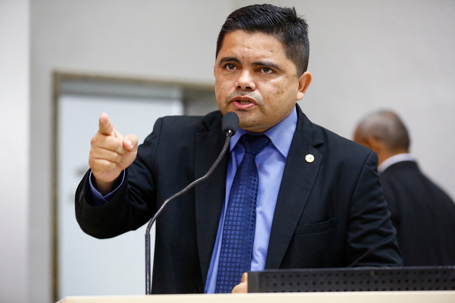 Jesuíno requer audiência para tratar da proliferação do mosquito Mansonia