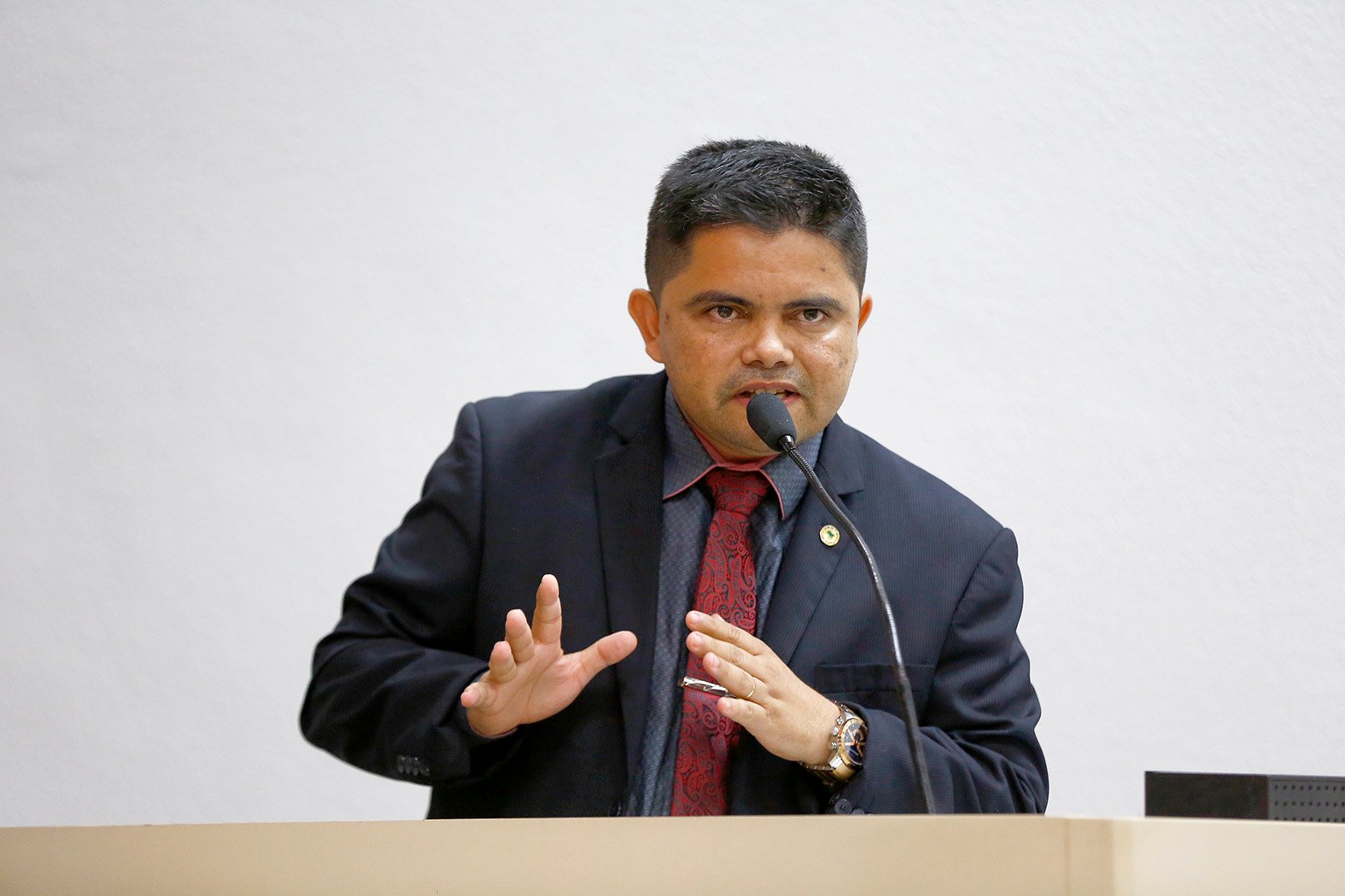 Deputado Jesuíno aprova emenda à Constituição estadual